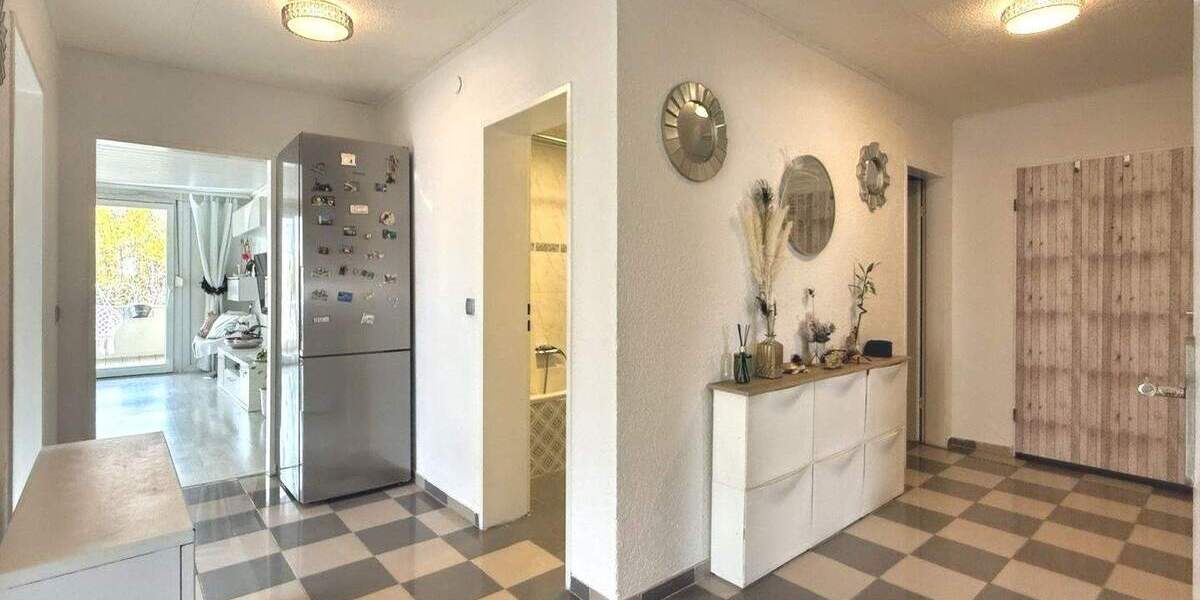 Etagenwohnung Aalen Unterkochen - 3 Zimmer, 94 m&sup2;, 280.000&euro; | Angebot:25686390