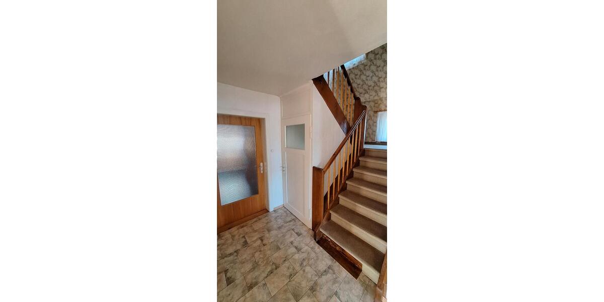 Einfamilienhaus Altheim (Alb) - 7 Zimmer, 180 m&sup2;, 1.780&euro; | Angebot:25888034