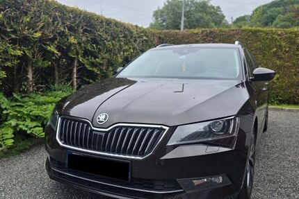 Skoda Superb 161.900 km 14.890 &euro; Essingen 73457
