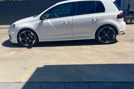 VW Golf 220.000 km 9.800 &euro; Oberkochen 73447