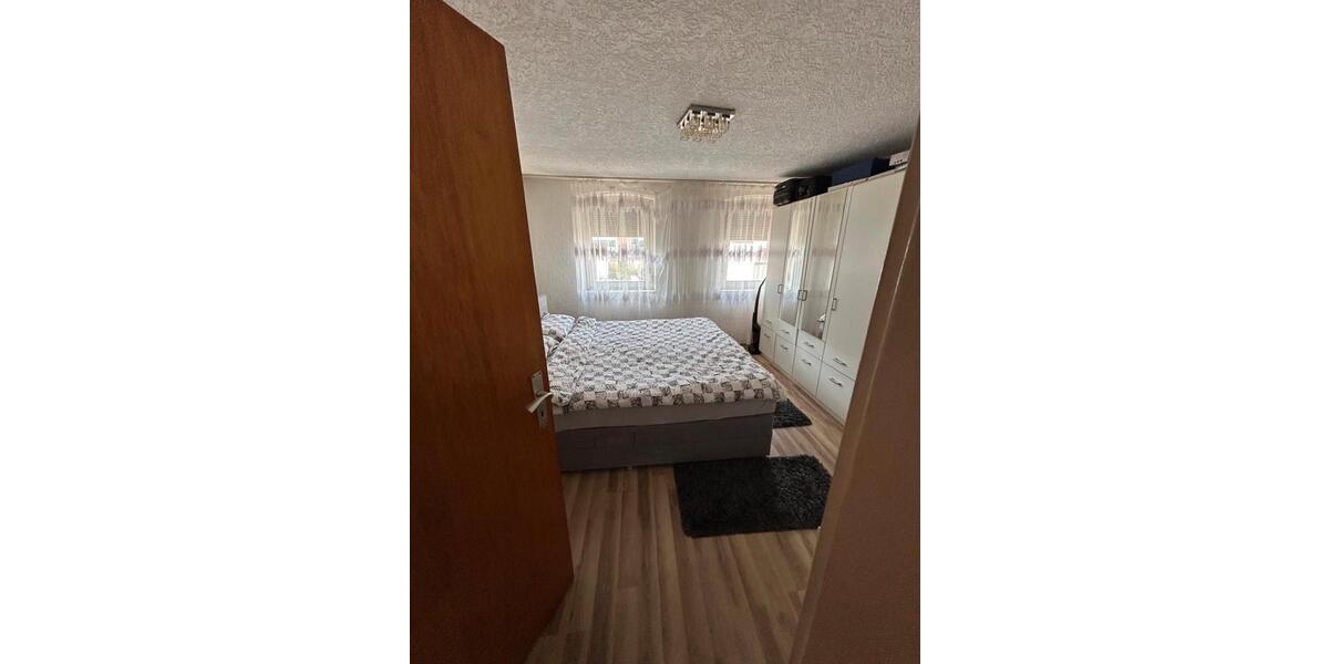 Einfamilienhaus Aalen Unterkochen - 6 Zimmer, 135 m&sup2;, 285.000&euro; | Angebot:26565498