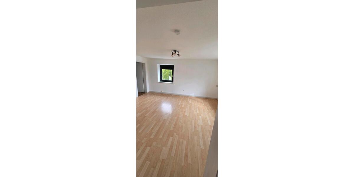 Etagenwohnung Bartholomä - 5 Zimmer, 115 m&sup2;, 860&euro; | Angebot:25953920