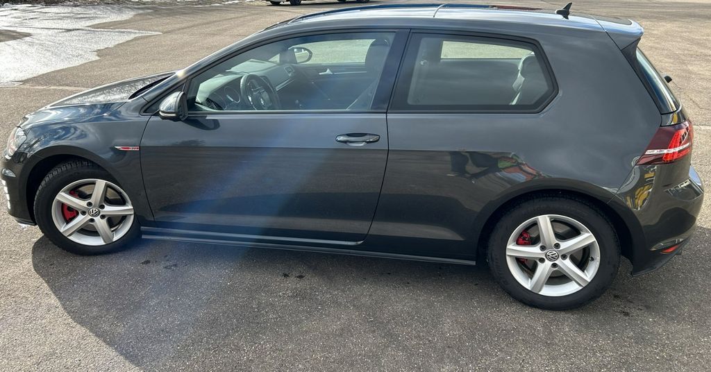 VW Golf 98.500 km 15.000 &euro; Syrgenstein 89428