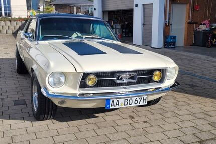 Ford Mustang 45.000 km 40.900 &euro; Neresheim 73450