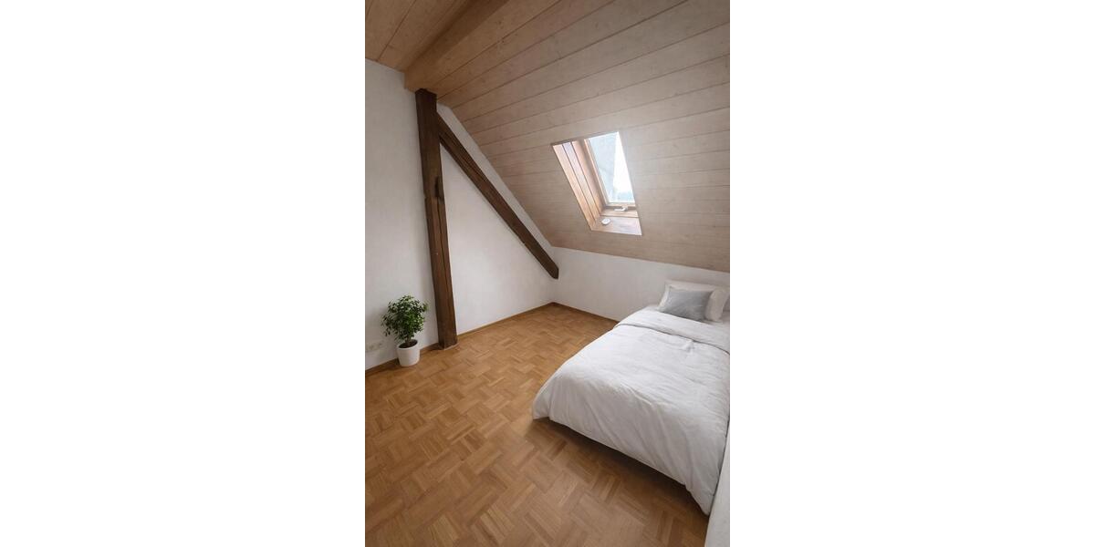 Dachgeschoßwohnung Gaildorf - 3.5 Zimmer, 73 m&sup2;, 750&euro; | Angebot:25982552