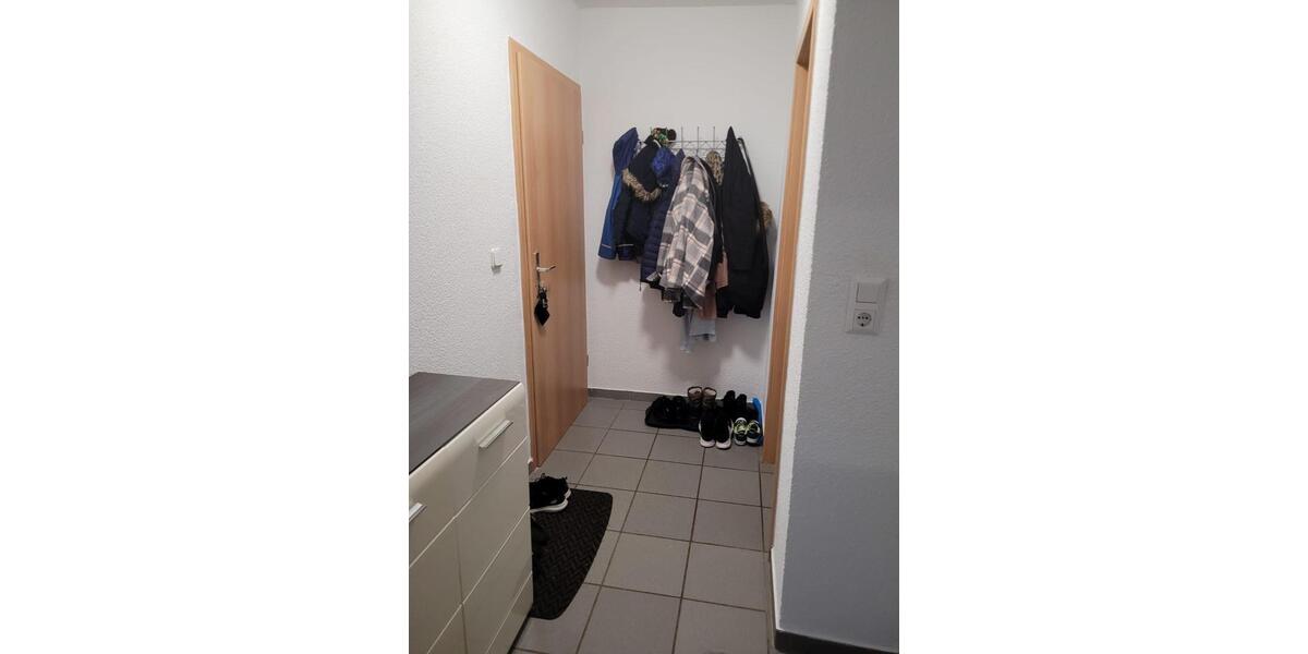 Erdgeschoßwohnung Mutlangen - 4 Zimmer, 95 m&sup2;, 1.050&euro; | Angebot:25632688