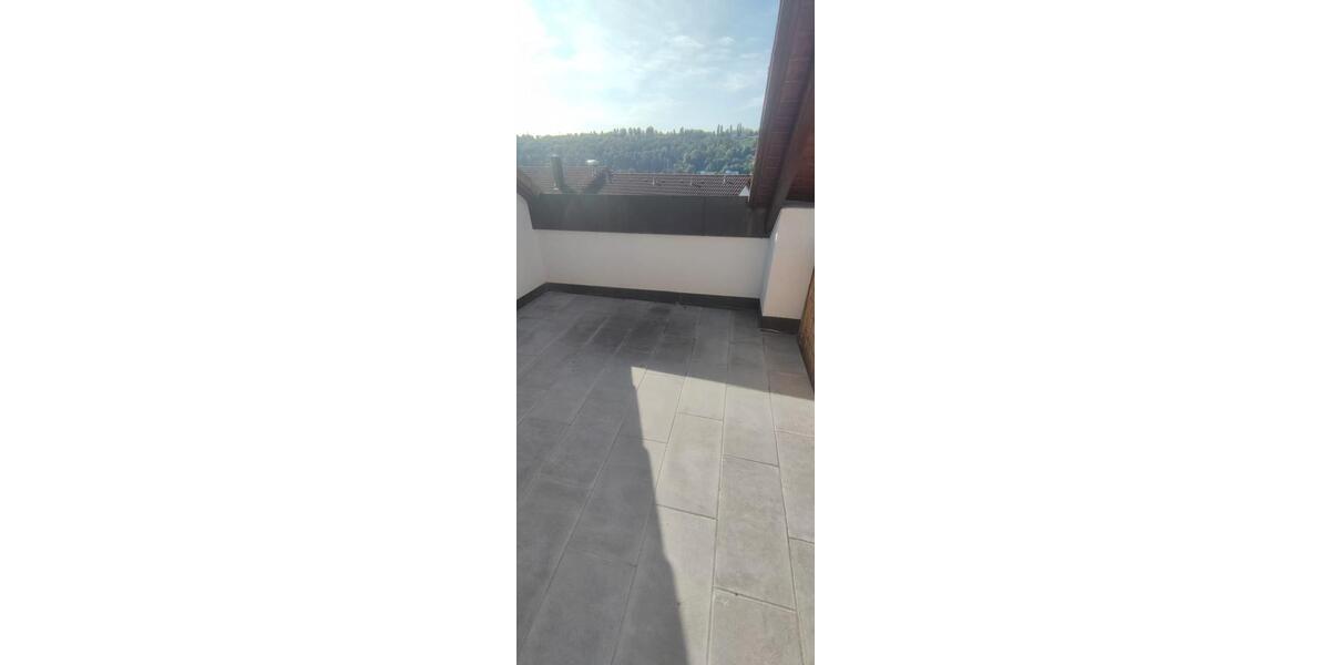 Dachgeschoßwohnung Täferrot - 2 Zimmer, 54 m&sup2;, 760&euro; | Angebot:26007780