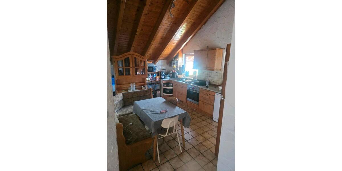Maisonettenwohnung Essingen - 4.5 Zimmer, 130 m&sup2;, 405.000&euro; | Angebot:26953356