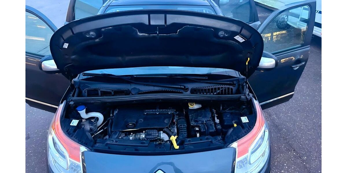 Citroen C3 Picasso 102.000 km 7.100 &euro; Nördlingen 86720