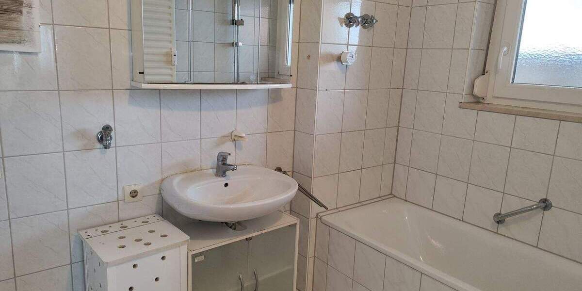 Etagenwohnung Heidenheim Schnaitheim - 3 Zimmer, 81 m&sup2;, 195.000&euro; | Angebot:25731071