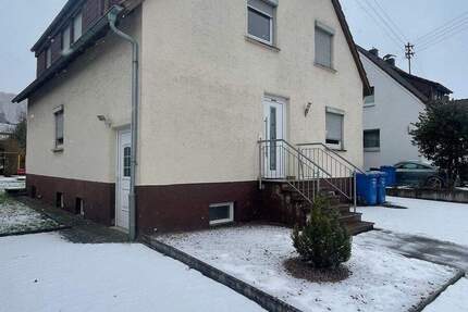 Haus Lauchheim - 7 Zimmer, 125 m&sup2;, 329.000&euro; | Angebot:25678650