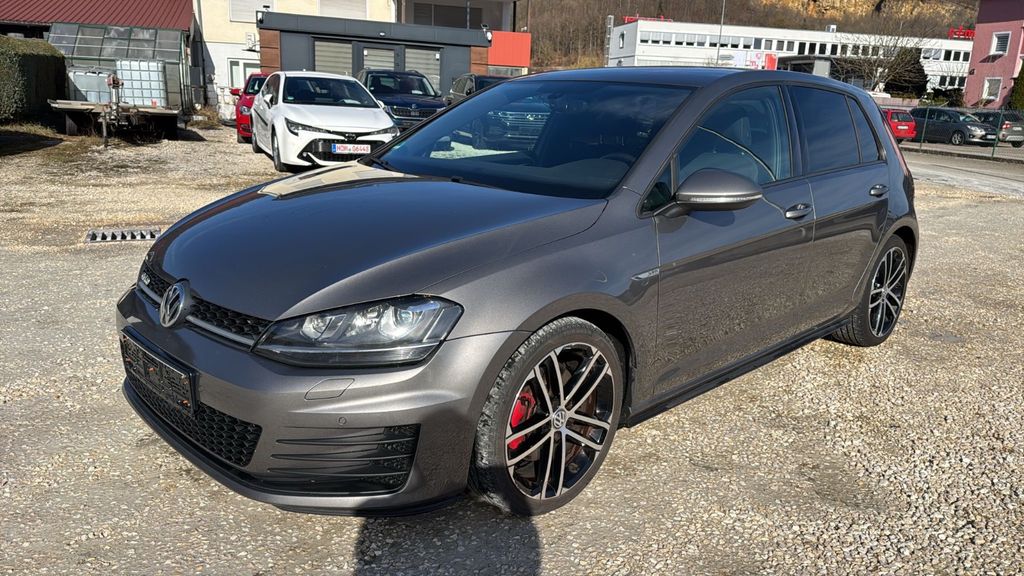 VW Golf 160.000 km 14.700 &euro; Königsbronn 89551
