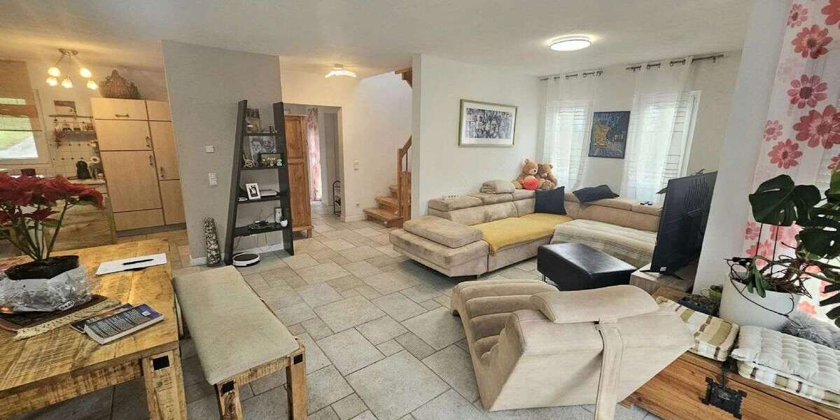 Einfamilienhaus Heubach - 9.5 Zimmer, 140 m&sup2;, 425.000&euro; | Angebot:24252659