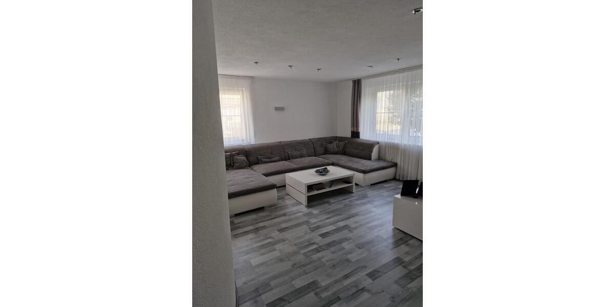 Erdgeschoßwohnung Giengen an der Brenz - 4 Zimmer, 99 m&sup2;, 320.000&euro; | Angebot:27235237