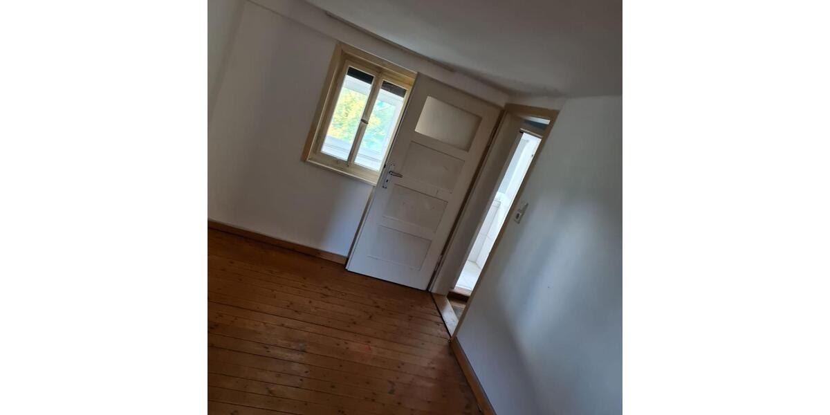 Doppelhaushälfte Schechingen - 7 Zimmer, 140 m&sup2;, 192.000&euro; | Angebot:25803472