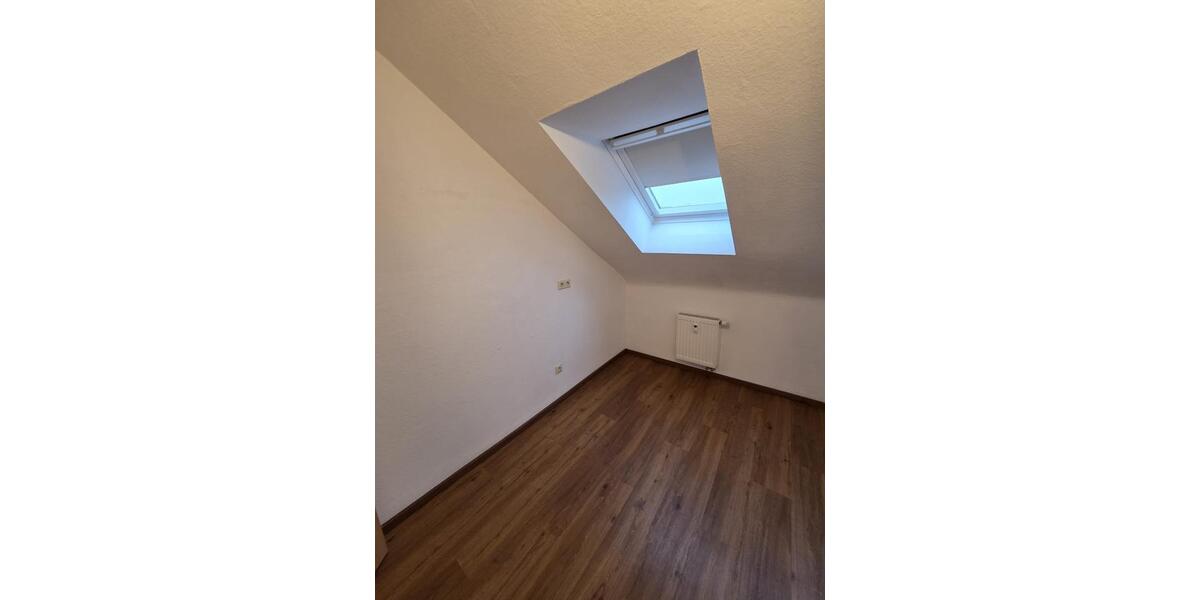 Dachgeschoßwohnung Aalen - 3 Zimmer, 55 m&sup2;, 750&euro; | Angebot:25711584