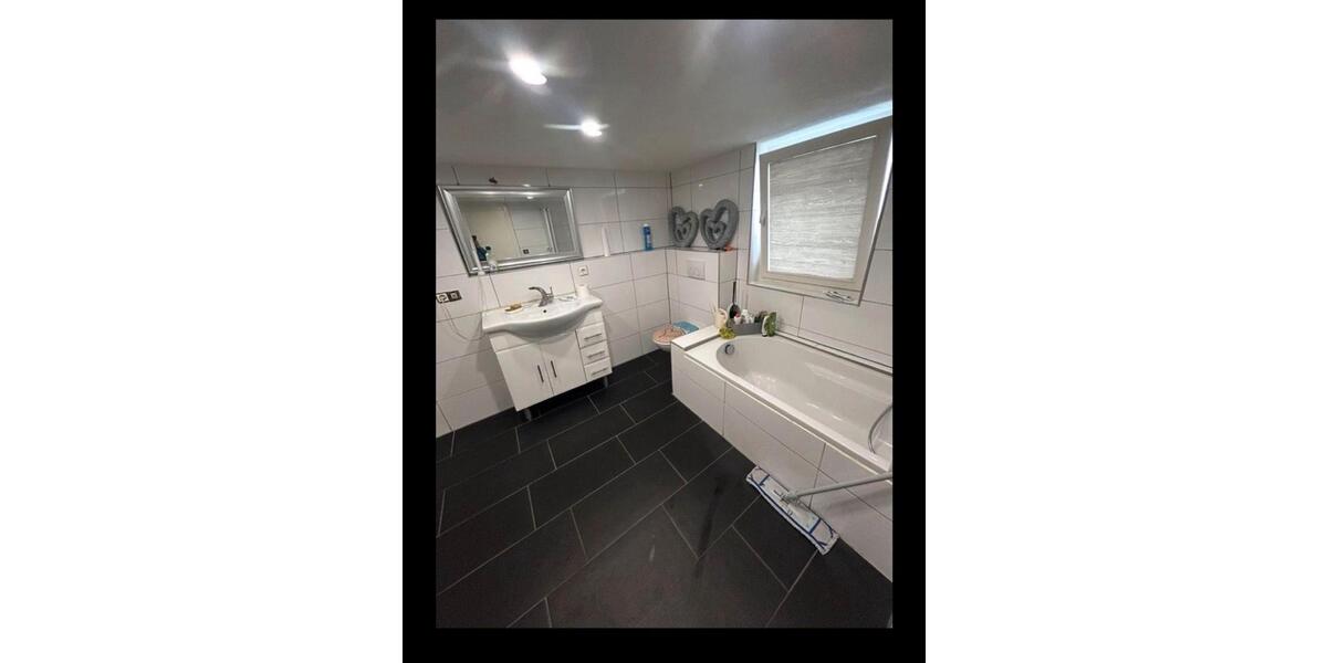 Einfamilienhaus Giengen an der Brenz - 8 Zimmer, 200 m&sup2;, 395.000&euro; | Angebot:27158341