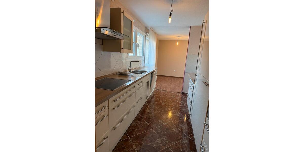 Etagenwohnung Schwäbisch Gmünd Bargau - 4 Zimmer, 93 m&sup2;, 265.000&euro; | Angebot:25456903