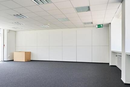 Gewerbeobjekt Heidenheim an der Brenz Aufhausen - 2&euro; | Angebot:23809381