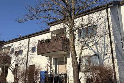 Wohnung Waldstetten - 2.5 Zimmer, 48 m&sup2;, 145.000&euro; | Angebot:23022512