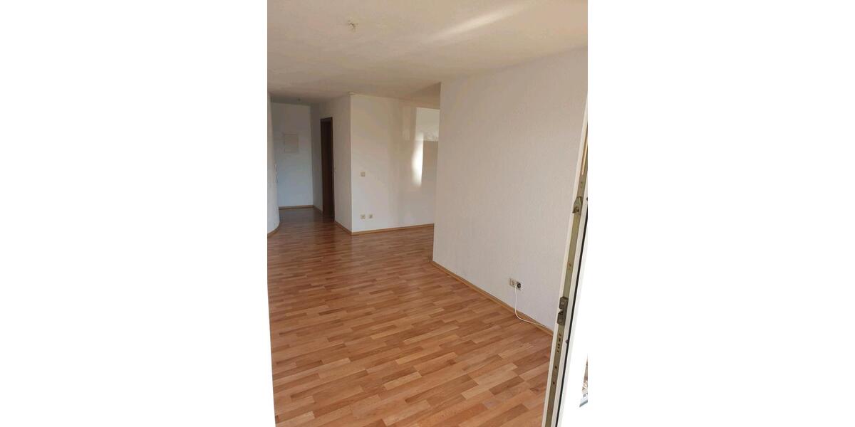 Erdgeschoßwohnung Täferrot - 2.5 Zimmer, 58 m&sup2;, 680&euro; | Angebot:26679222