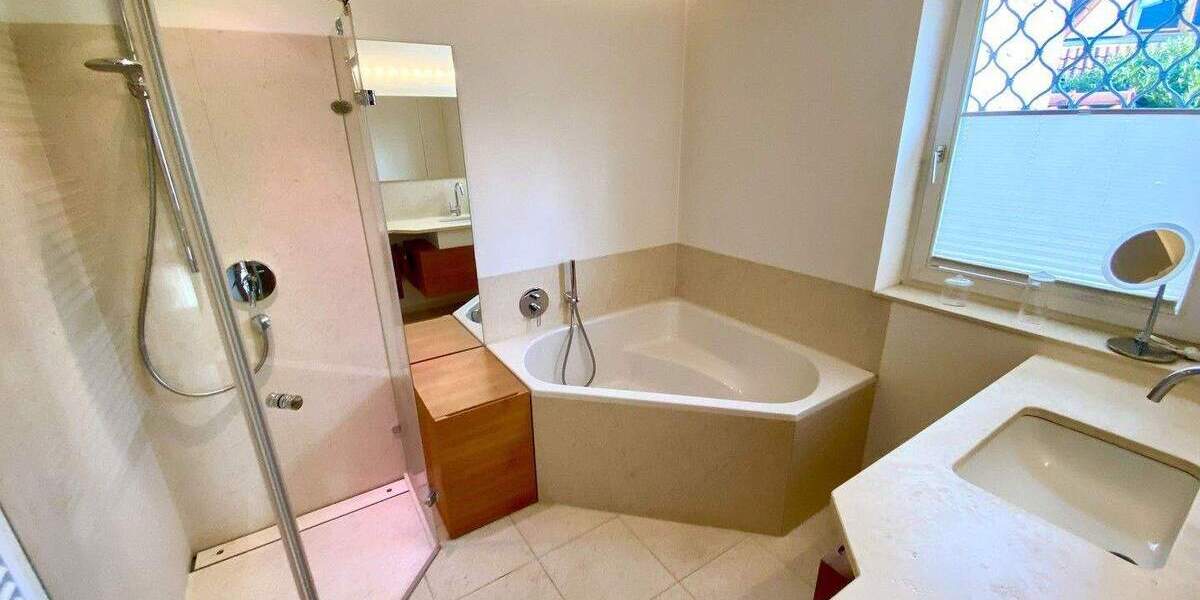 Einfamilienhaus Leinzell - 6 Zimmer, 230 m&sup2;, 595.000&euro; | Angebot:25731515