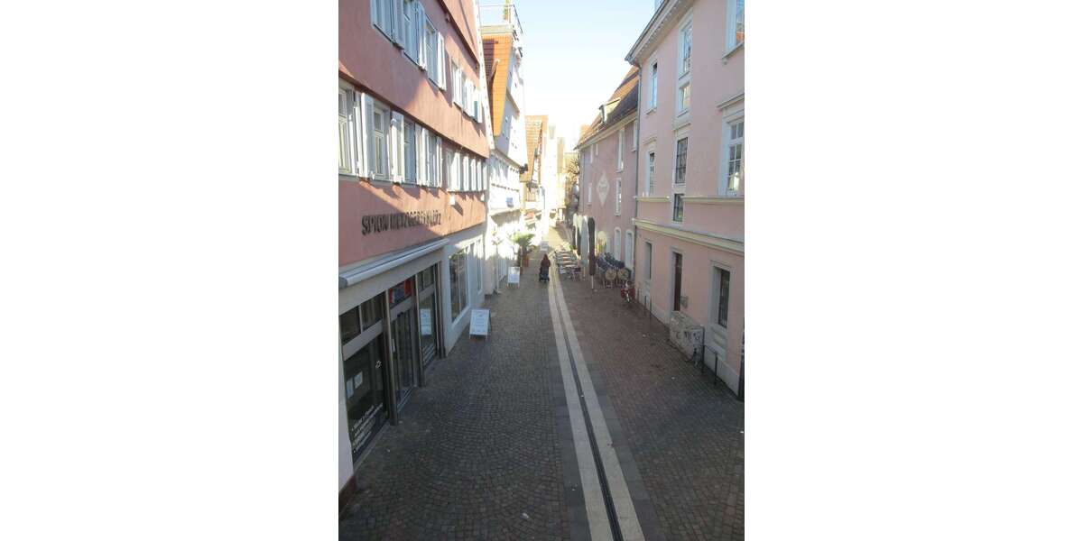 Etagenwohnung Aalen - 2.5 Zimmer, 133 m&sup2;, 1.200&euro; | Angebot:26084260