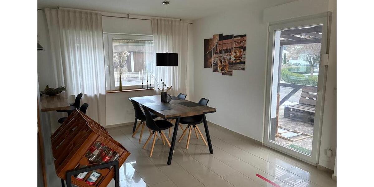 Erdgeschoßwohnung Donzdorf - 3 Zimmer, 100 m&sup2;, 1.150&euro; | Angebot:25363208