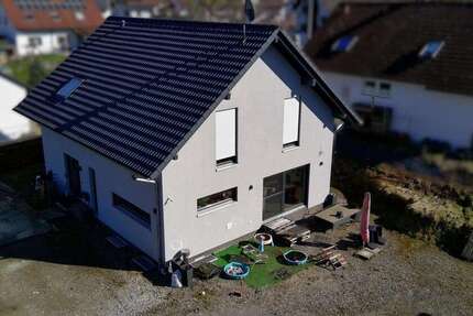 Haus Lorch - 5.5 Zimmer, 155 m&sup2;, 799.000&euro; | Angebot:26094536