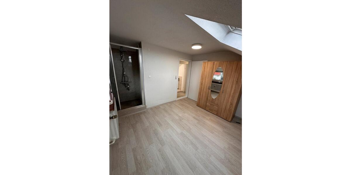 Dachgeschoßwohnung Aalen Attenhofen - 2.5 Zimmer, 50 m&sup2;, 700&euro; | Angebot:26519409