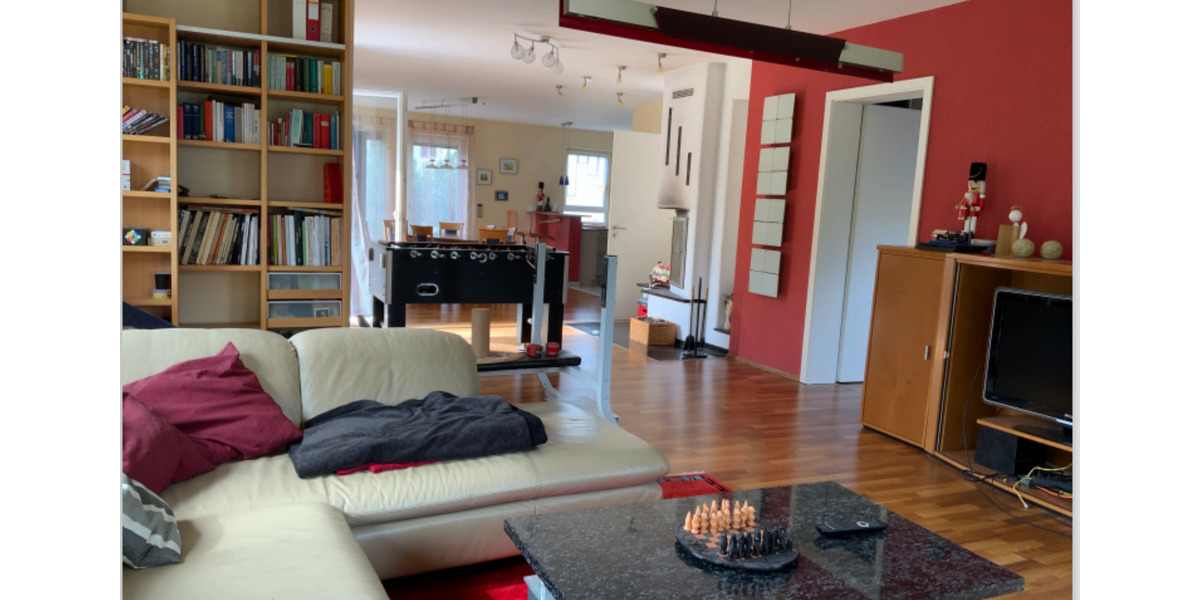 Einfamilienhaus Bopfingen - 6 Zimmer, 260 m&sup2;, 2.400&euro; | Angebot:25845679