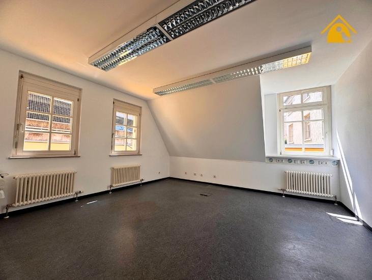 Gewerbeobjekt Schwäbisch Gmünd - 2.100&euro; | Angebot:22265421