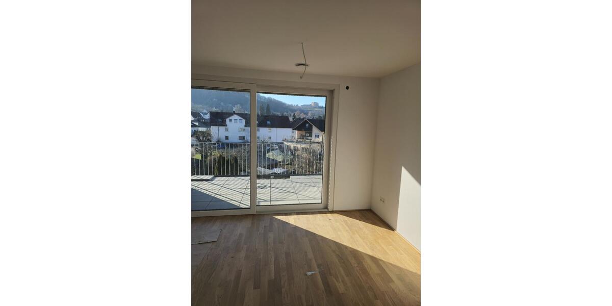 Etagenwohnung Lauchheim - 3 Zimmer, 85 m&sup2;, 1.100&euro; | Angebot:25883436