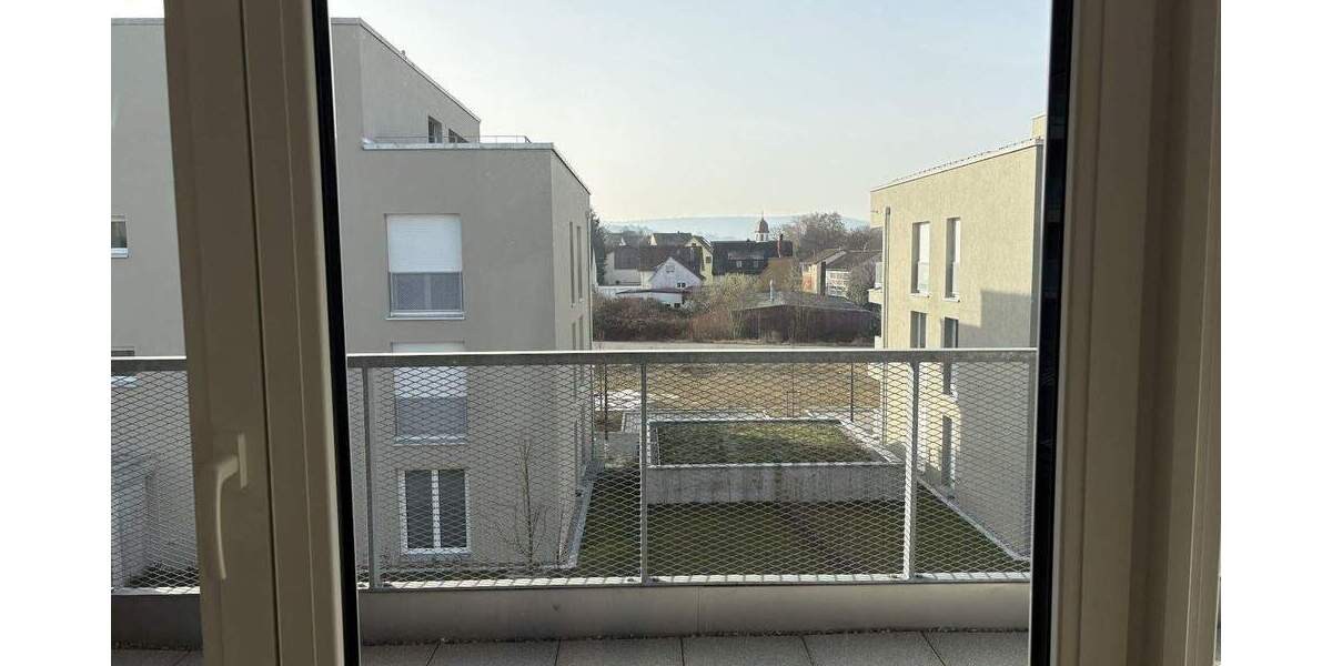 Etagenwohnung Aalen-Wasseralfingen Wasseralfingen - 3 Zimmer, 82 m&sup2;, 1.210&euro; | Angebot:25708940