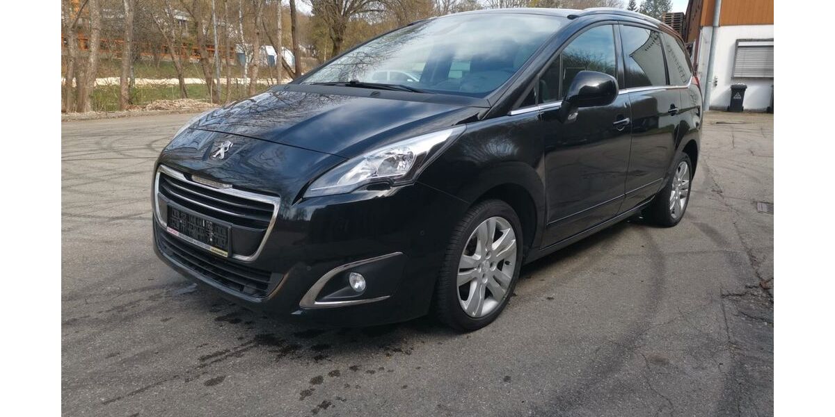 Peugeot 5008 250.000 km 3.700 &euro; Aalen 73434