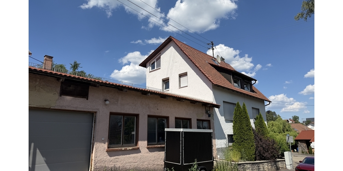 Großzügiges 2-Familienhaus mit Garagen- Gewerbehalle in Söhnstetten - Zweifamilienhaus Steinheim am Albuch / Söhnstetten Söhnstetten | Angebot:27154027