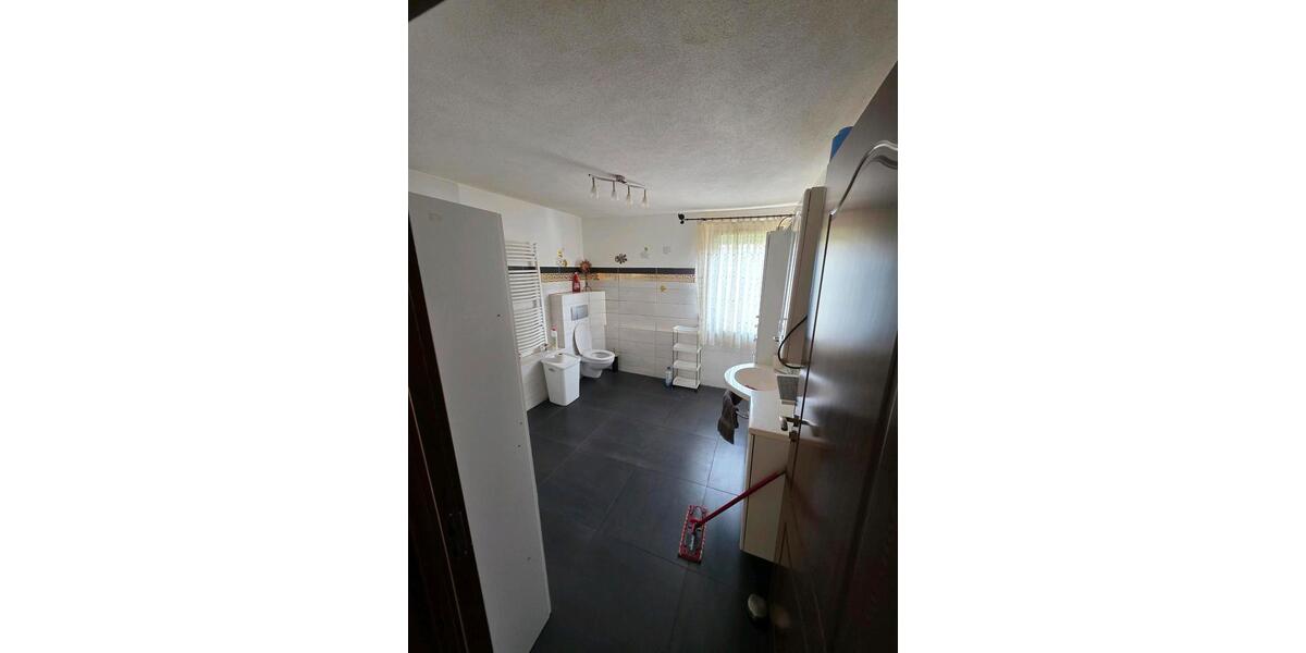 Etagenwohnung Heidenheim an der Brenz - 3 Zimmer, 75 m&sup2;, 950&euro; | Angebot:25404757