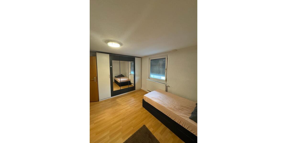 Dachgeschoßwohnung Aalen - 2 Zimmer, 70 m&sup2;, 550&euro; | Angebot:25239760