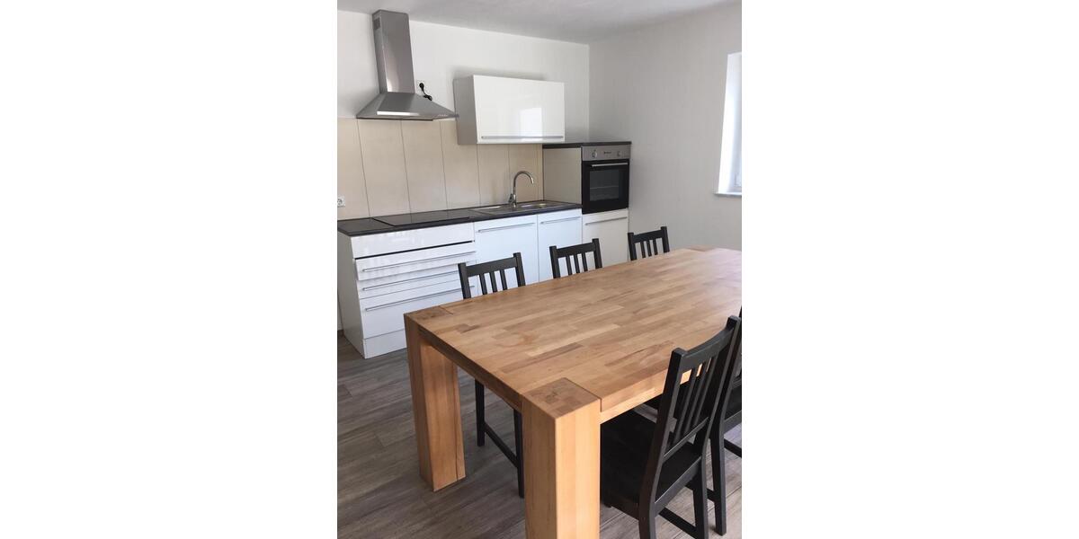 Reihenhaus Schwäbisch Gmünd - 8 Zimmer, 140 m&sup2;, 1.500&euro; | Angebot:27643046
