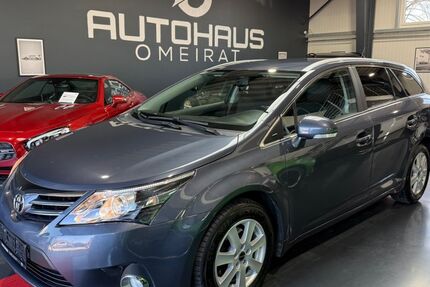 Toyota Avensis 205.000 km 5.900 &euro; Aalen-Essingen 73457
