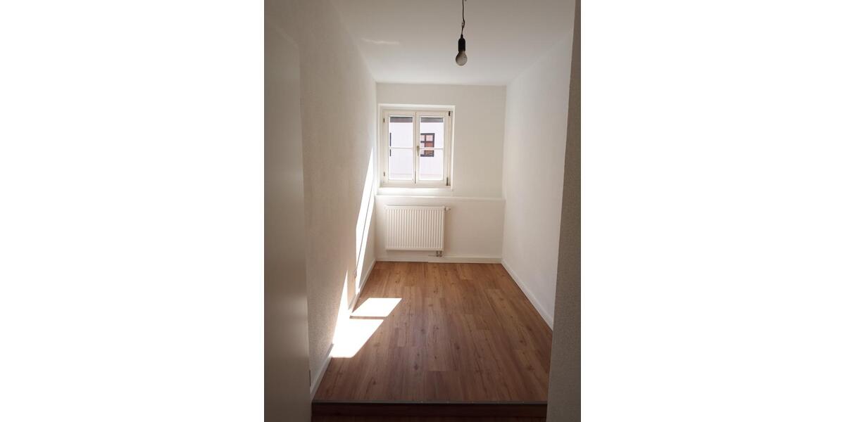 Etagenwohnung Nördlingen - 3 Zimmer, 80 m&sup2;, 790&euro; | Angebot:25682076