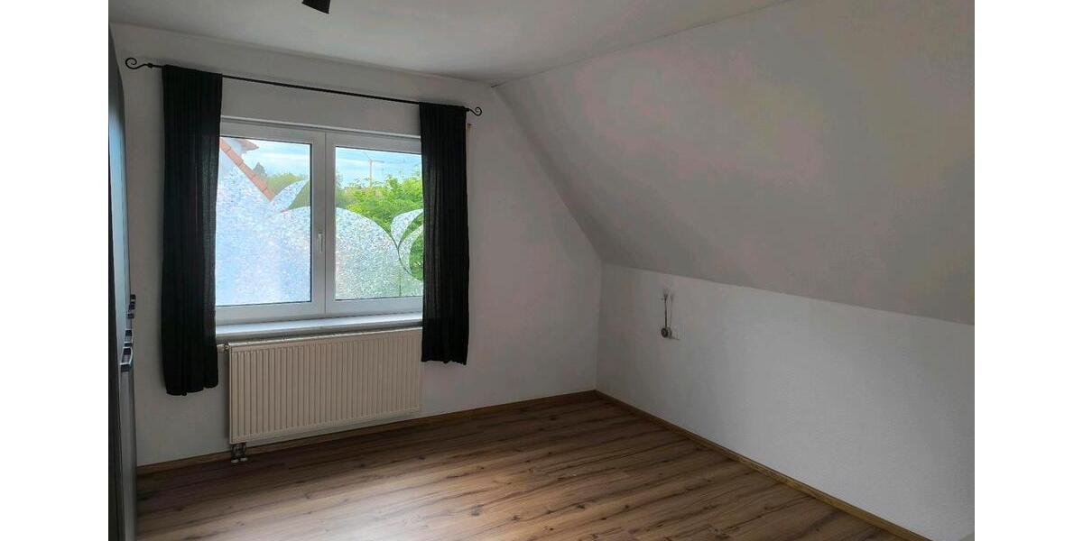 Etagenwohnung Täferrot - 3 Zimmer, 83 m&sup2;, 840&euro; | Angebot:26441789