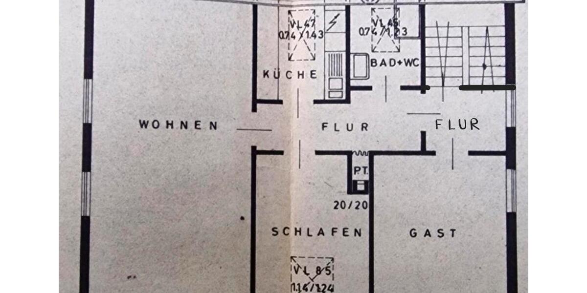 Dachgeschoßwohnung Aalen Dewangen - 3 Zimmer, 80 m&sup2;, 760&euro; | Angebot:26429231
