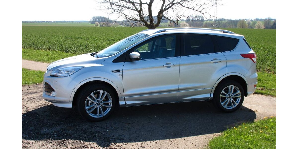 Ford Kuga 75.500 km 15.500 &euro; Adelmannsfelden 73486