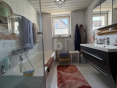 FAMILIENHAUS MIT GARAGE UND GARTEN - Einfamilienhaus Aalen | Angebot:26944988