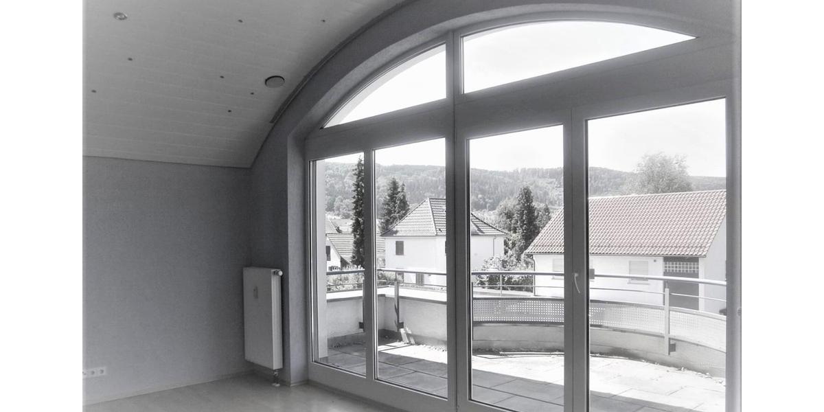 Dachgeschoßwohnung Lorch - 5 Zimmer, 112 m&sup2;, 1.230&euro; | Angebot:26003072