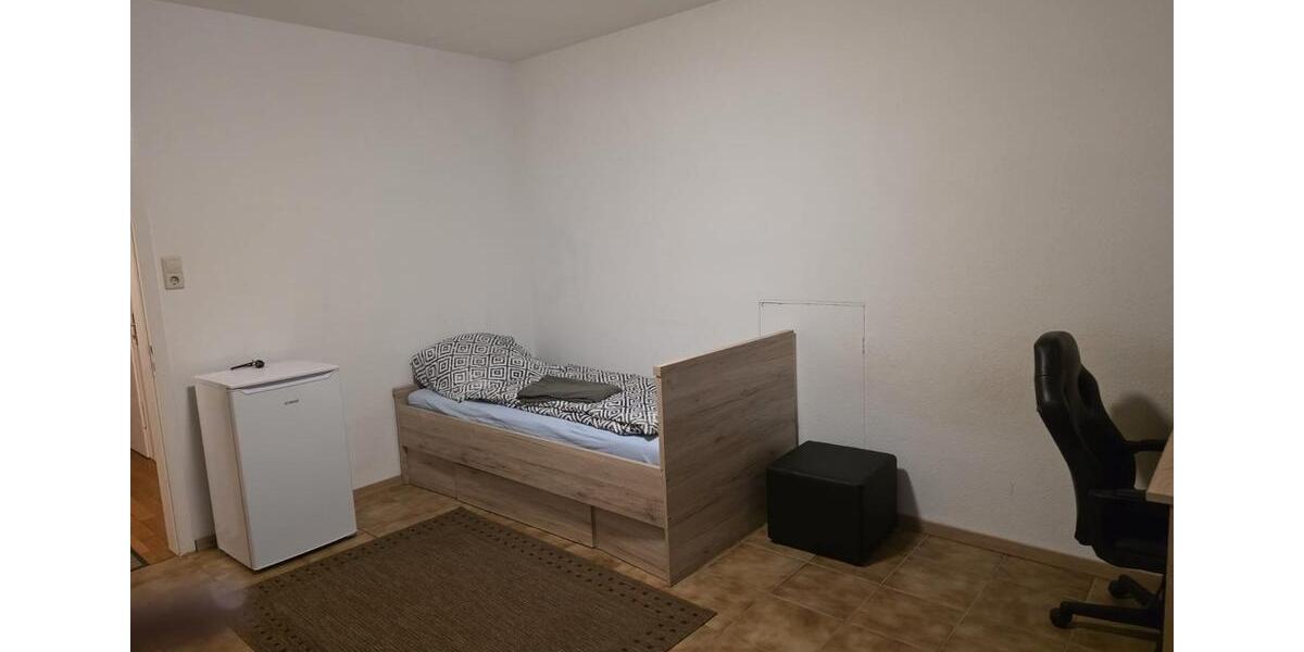 Etagenwohnung Heidenheim an der Brenz - 1 Zimmer, 16 m&sup2;, 500&euro; | Angebot:26024499