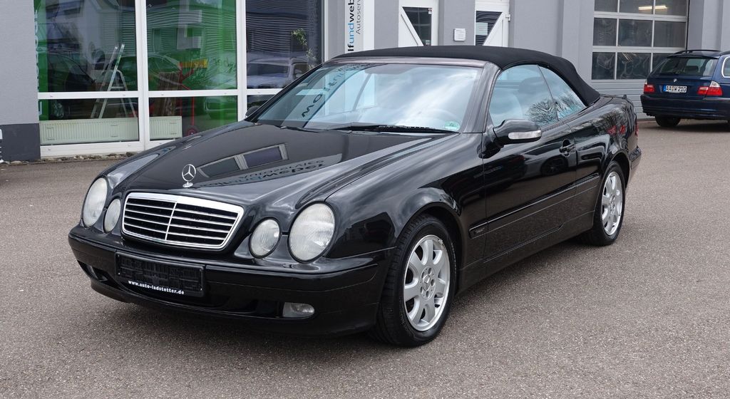 Mercedes-Benz CLK 200 112.000 km 8.999 &euro; Essingen 73457