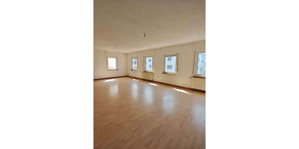 Etagenwohnung Donzdorf - 4.5 Zimmer, 141 m&sup2;, 349.000&euro; | Angebot:26114307