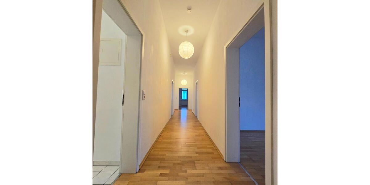 Etagenwohnung Schwäbisch Gmünd - 4 Zimmer, 147 m&sup2;, 1.500&euro; | Angebot:24714397
